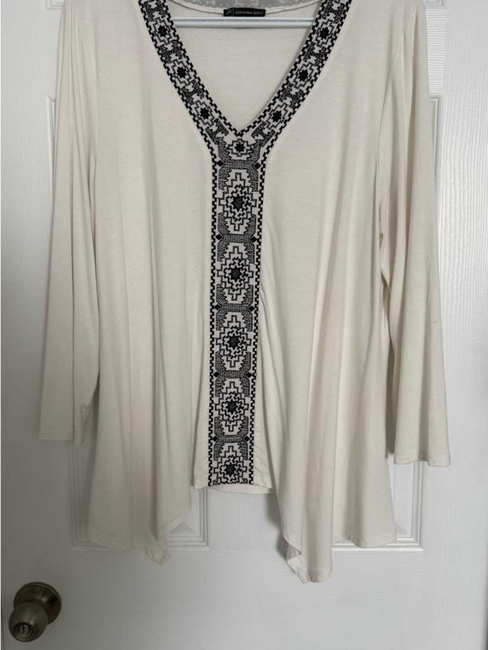 Adrianna Papell White Tunic with Black Embroidered Trim Size XL